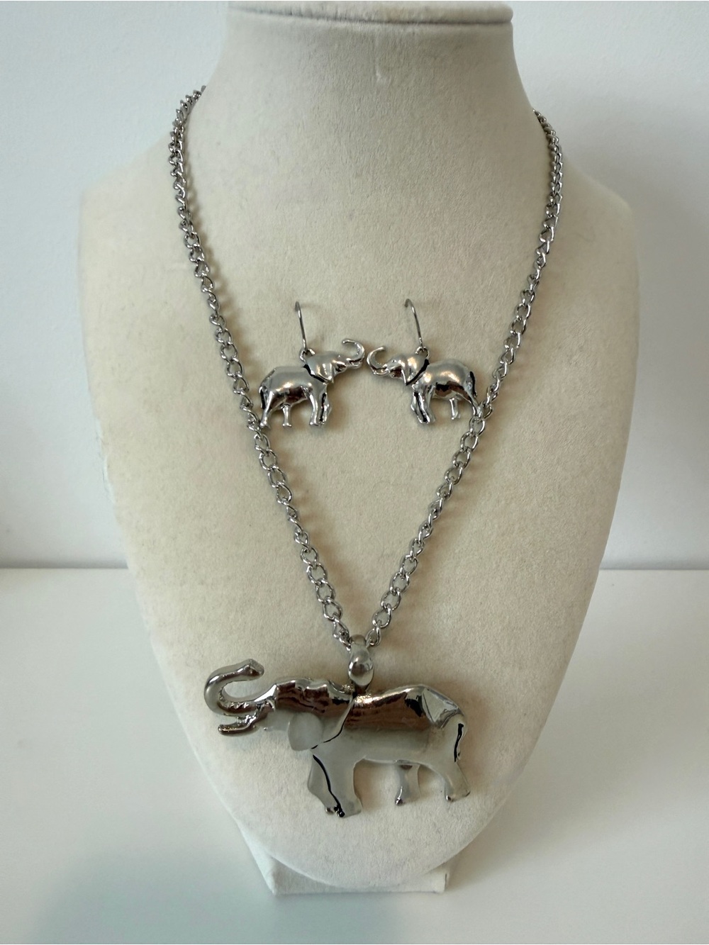Silver Elephant Pendant Necklace and Earring Set - Women's Jewelry